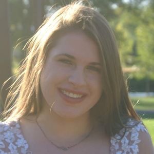 Meet your Posher, Carly